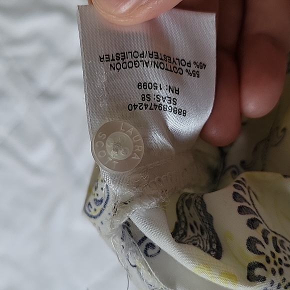 3  Women's tops - blouses for 1 great price- pre bundled deal! - Picture 9 of 15